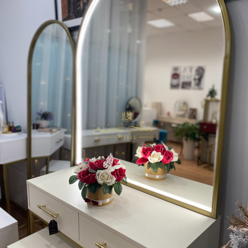 Туалетный столик LHM 2